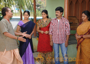 Maharajasri Gaaligadu Movie Hot Stills  photo 31