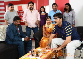 Malli Gadu Marriage Bureau Movie Stills photo 7