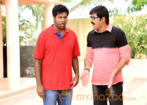 Malli Gadu Marriage Bureau Movie Stills photo 15