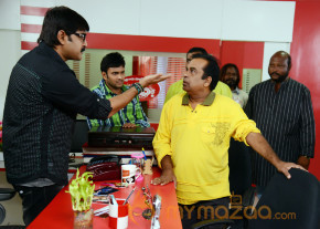 Malli Gadu Marriage Bureau Movie Stills photo 9