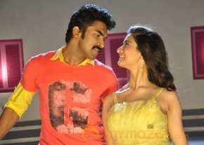 Man of The Match Movie New Stills  photo 6