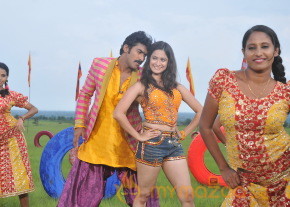 Man of The Match Movie Stills  photo 15