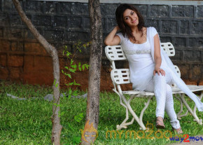 Manajari Latest stills  photo 10