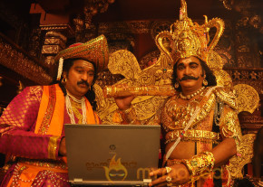 Manushulatho Jagratha Onlocation Photos  photo 35
