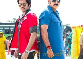 Masala Movie New Stills  photo 20