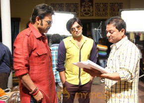Masala Movie Working Stills  photo 16