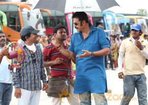Masala Movie Working Stills  photo 11