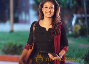 Mayuri Movie Stills photo 9