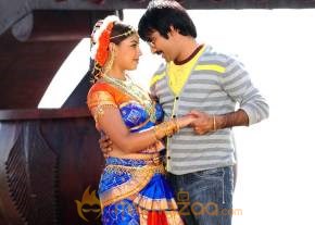 Mirapakai Movie Stills photo 10