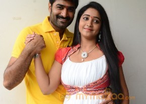 Mounam movie photoshoot stills gallery photo 6