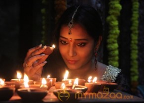 Mounam Telugu Movie Latest Photoshoot Stills photo 19