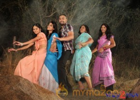 Mr.Rajesh Movie New Stills   photo 20