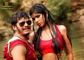 Mynaa Hot Photoshoot stills photo 2