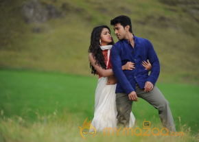 Naayak Movie Latest Gallery  photo 5