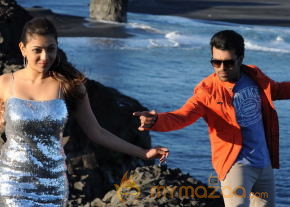 Naayak Movie Latest Gallery  photo 48