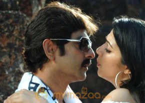Nagaram Nidrapothunna Vela Movie Stills photo 5