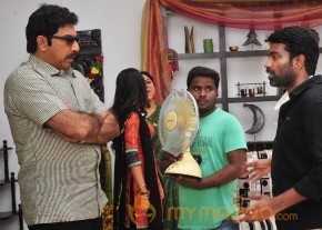 Nenu Sailaja Working Photos photo 5