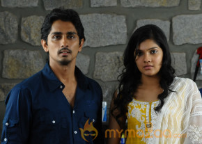 NH 4 Movie Stills  photo 11