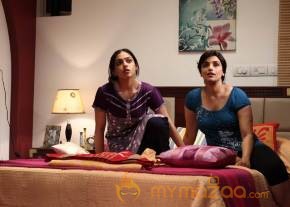 Nithya Menon In Ee Velalo Movie Stills photo 14