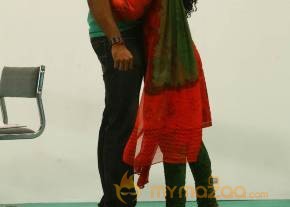 Nithya Menon In Ee Velalo Movie Stills photo 13