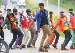 Nuvve Naa Bangaram New Movie Stills photo 6