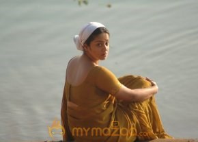 Nuvvu Nenu Prema Movie Stills