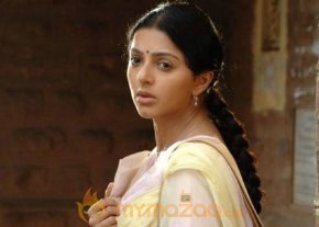 Nuvvu Nenu Prema Movie Stills photo 10