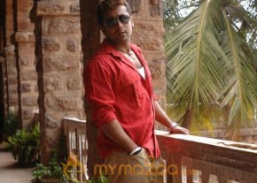 Nuvvu Nenu Prema Movie Stills photo 57