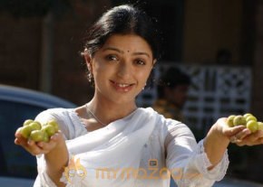 Nuvvu Nenu Prema Movie Stills photo 69