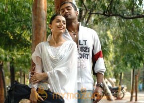 Nuvvu Nenu Prema Movie Stills photo 70