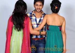 O Cheliya Naa Priya Sakhiya photo 4