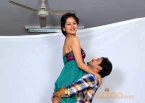 O Cheliya Naa Priya Sakhiya photo 8