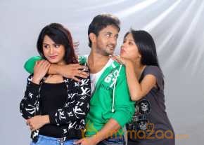 O Cheliya Naa Priya Sakhiya photo 6