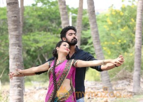 O Sthree Repu Raa Telugu Movie Working Pics photo 5