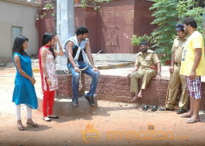 Pakdo Pakdo Movie Stills  photo 44