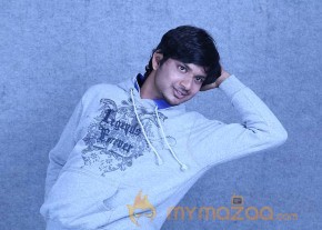 Parahushar Movie Photos photo 10