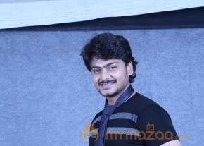 Parahushar Movie Photos photo 18