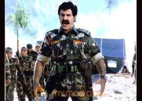 Parama Veera Chakra latest movie still photo 11