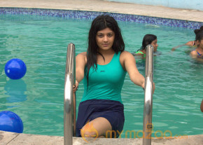 Parking Movie Stills  photo 14