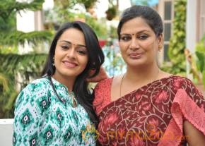 Peddollunnare Telugu Movie Stills photo 19