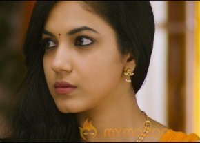 Pelli Choopulu Hero Heroine Stills photo 7