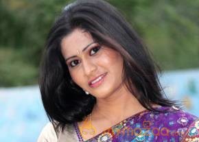 Pooja Suhasini in Dil Unna Raju Telugu Movie Stills photo 9