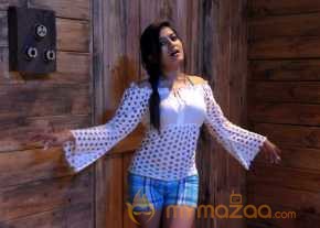  Pramadam  photo 2