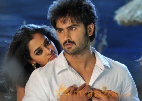 Prema Katha Chitram New Movie Stills  photo 12