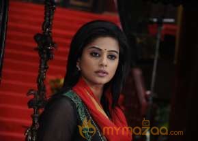 Priyamani's Chandi New Movie Stills  photo 31
