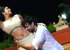 Raaj Movie Latest Stills photo 19