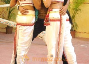 Raaj Movie Latest Stills photo 3
