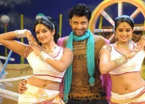 Raaj Movie Latest Stills photo 5