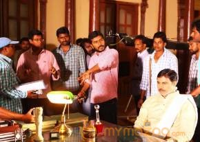 Raasi Khanna in Bengal Tiger Telugu Movie Working Stills