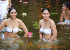 Rajakota Rahasyam Hot Movie Stills   photo 141